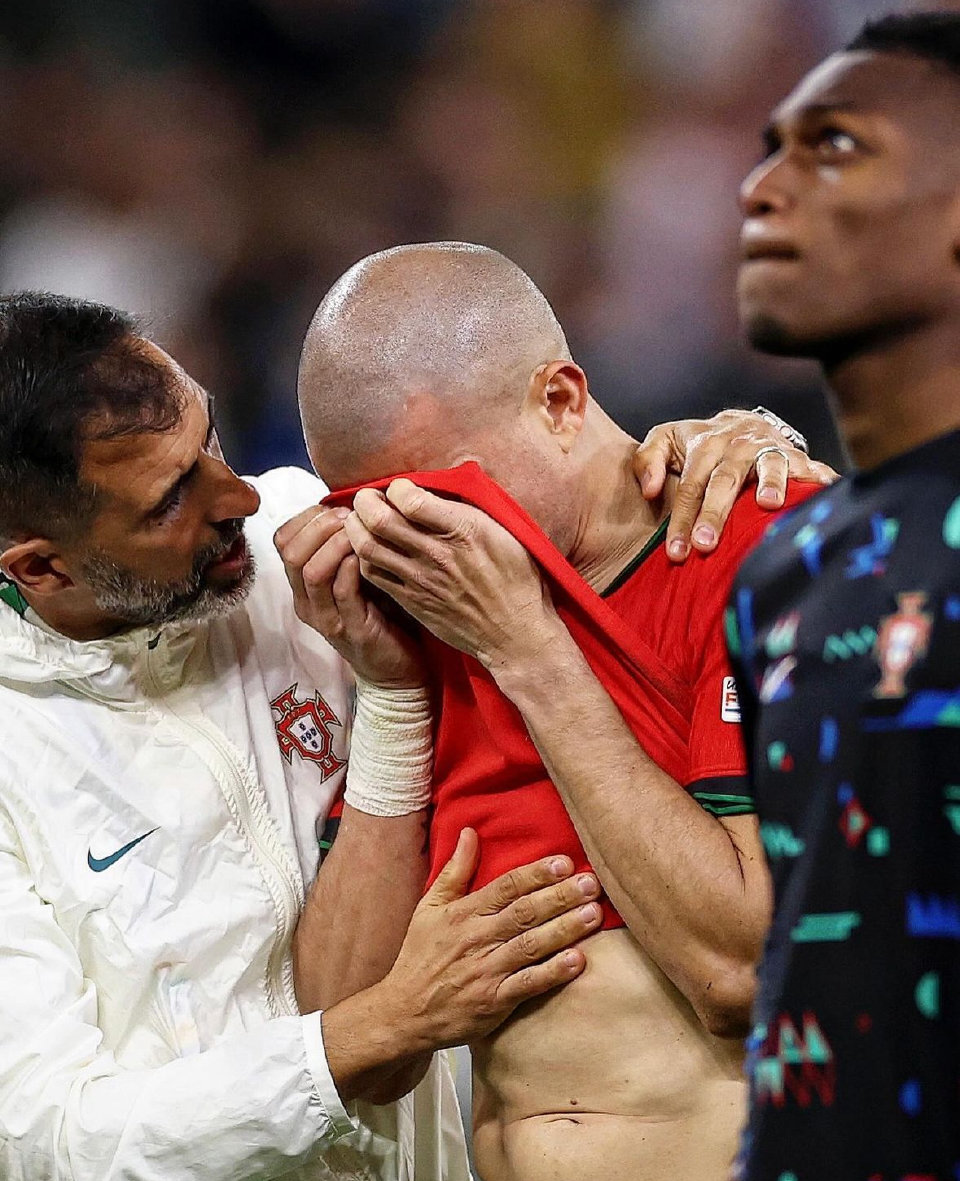 拉沃尔杯绝杀蒙特卡洛大师赛，西西帕斯扛起全队