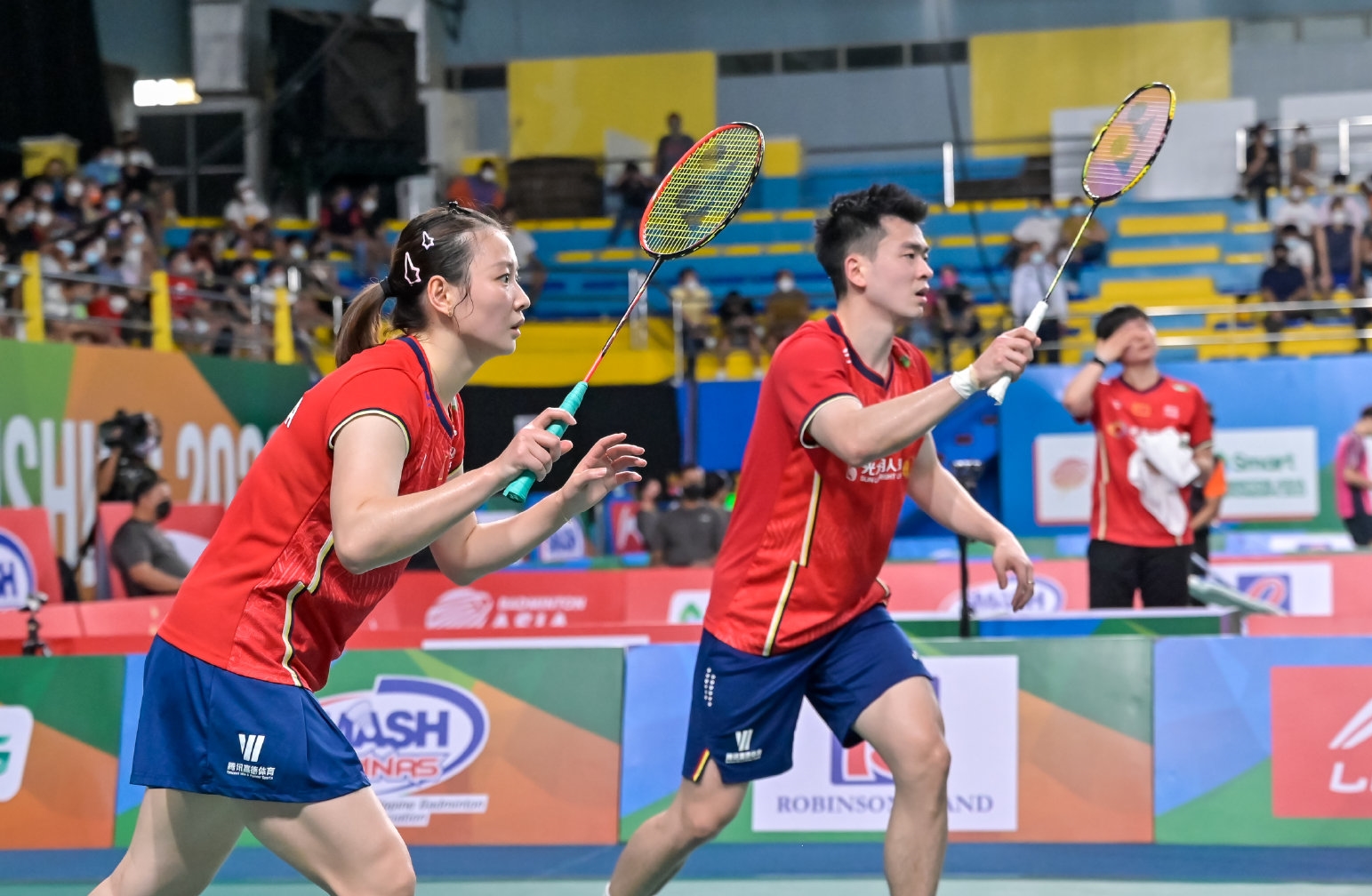 日本队完胜印尼队,李梓嘉扛起全队 日本队完胜印尼队,李梓嘉扛起全队