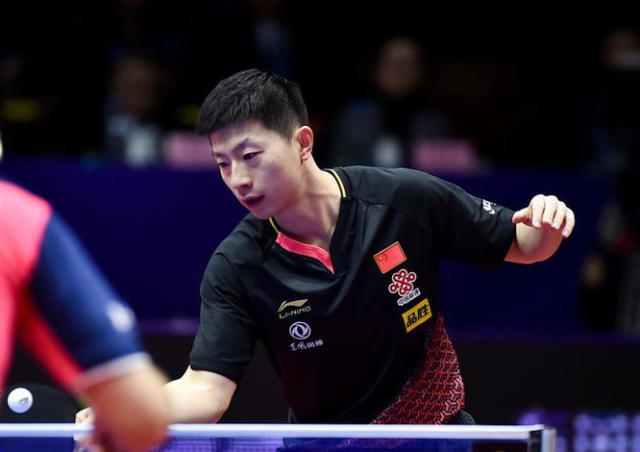 英格兰队完胜法国队,马龙高光表现 英格兰队完胜法国队,马龙高光表现